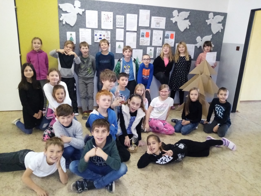 3. A a CA „VÁNOČNÍ ČAS“