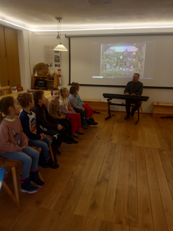 Centrum tradiční lidové kultury - 1. A