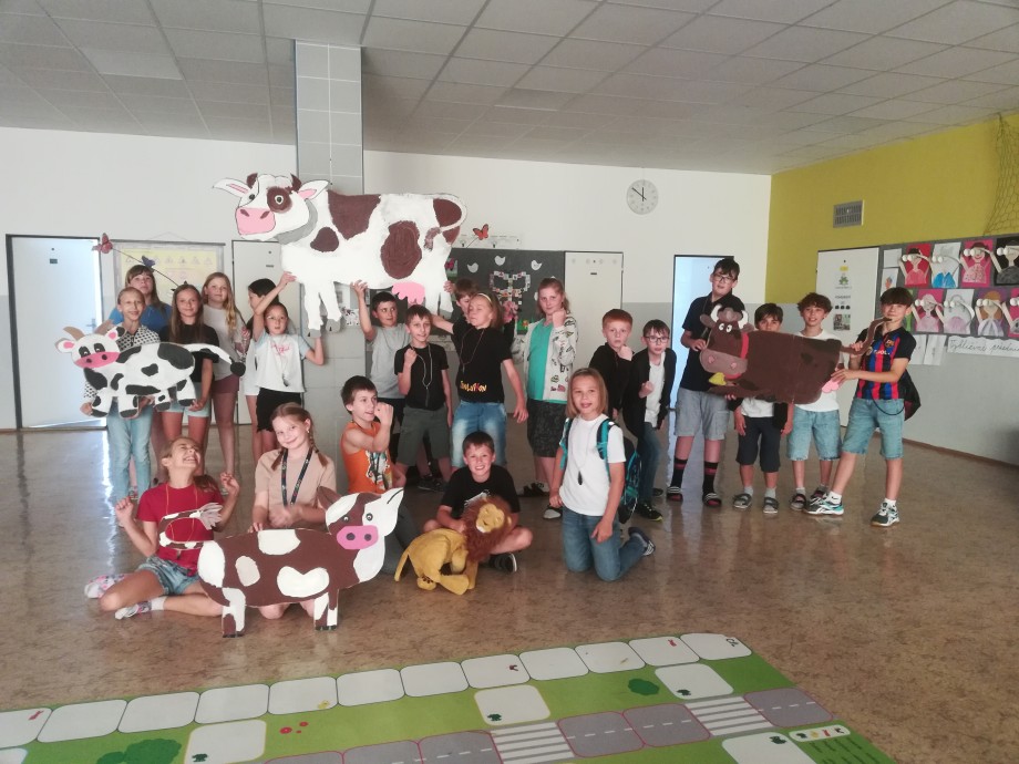 Lvi z 5. A Na 10 minut za hlídači krav