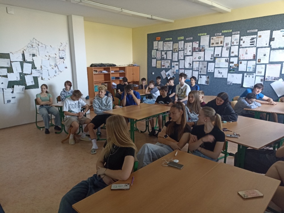 Záchranka místo hasičů: Dvouhodinová lekce první pomoci