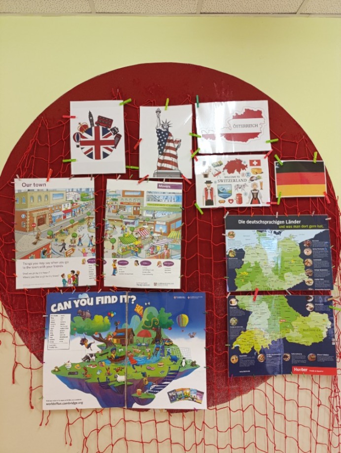 Listopad AJ NJ Škola hrou