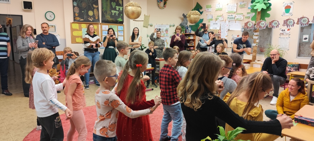 Podzimní besídka pro rodiče ve třídě 2. B