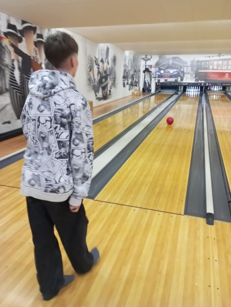Poslední školní den roku jsme zakončili bowlingem