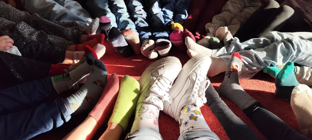 Ponožkový den - akce podpořena žákovským parlamentem