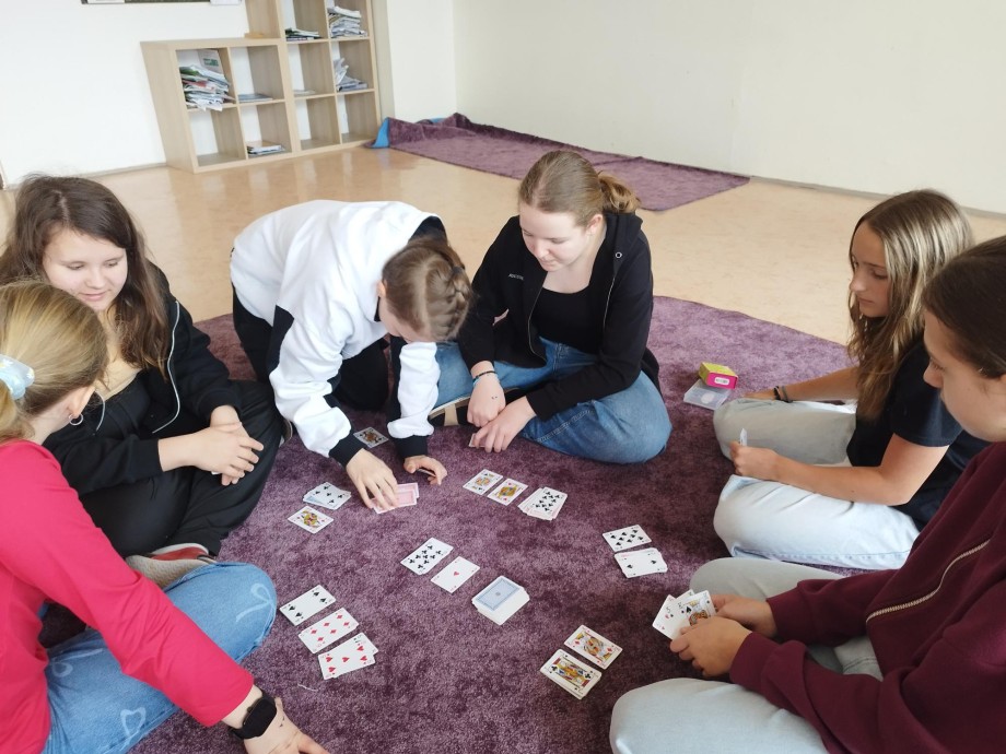 Deskovky ovládly naši školu