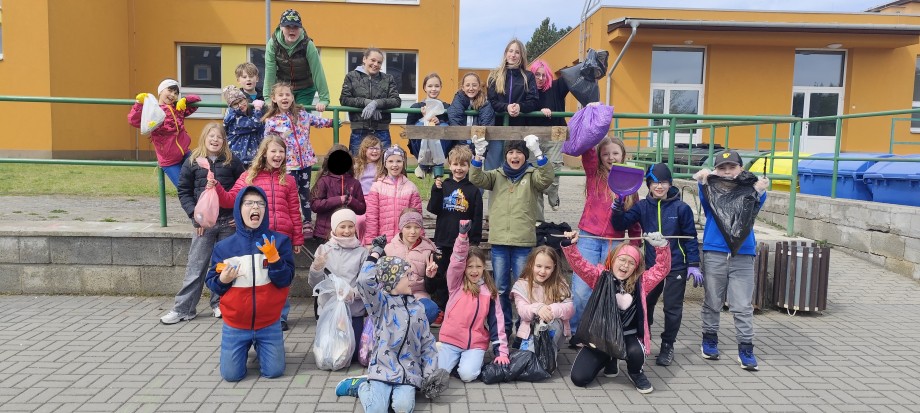 Na Kopcích máme uklizeno...a nejen zde