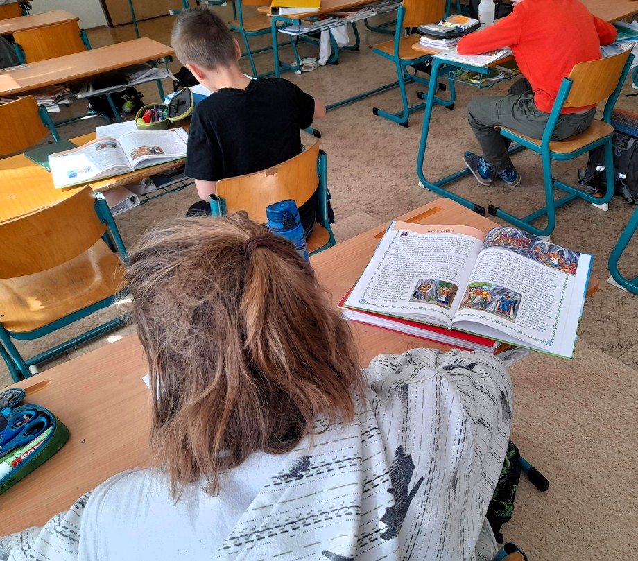 Naše cesta pověstmi