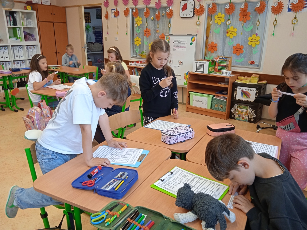 Den dětí ve 2. A: Tajenky a třídní pouť