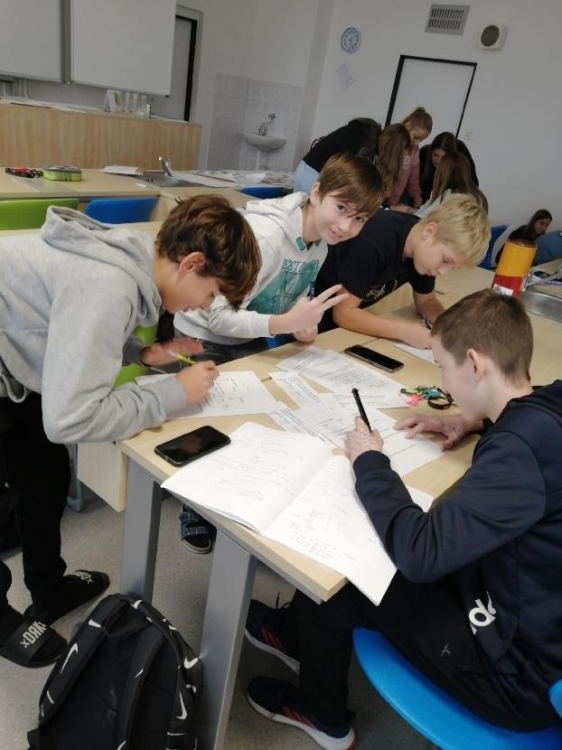 7. B ve fyzice
