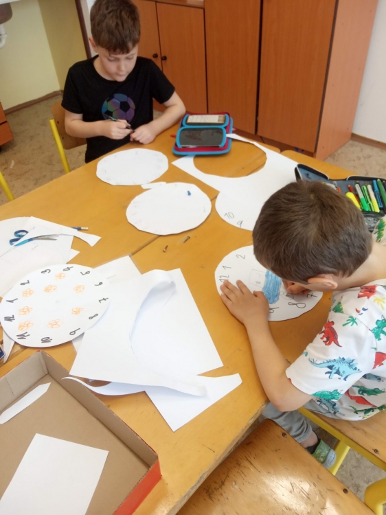 CA Čas 1. A