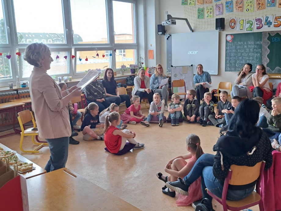 Odpolední setkání s maminkami