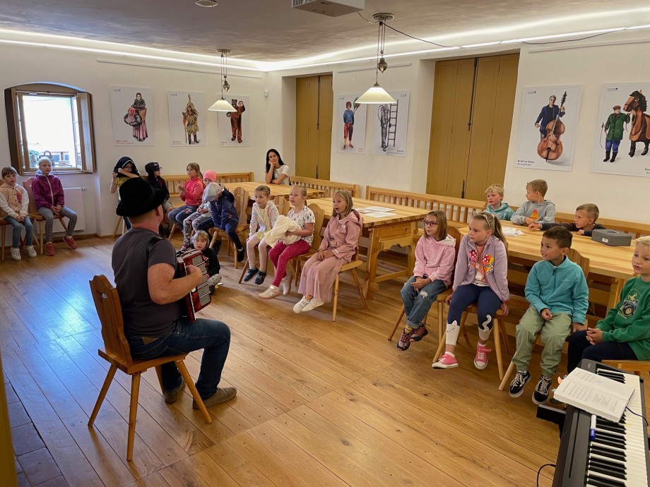 Druháci v Centru tradiční lidové kultury