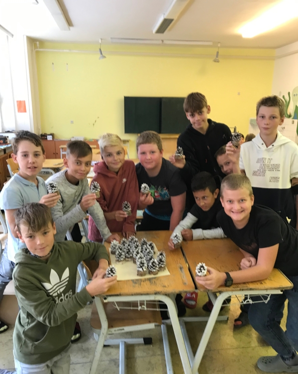Výtvarná výchova v 6. A - tentokrát trochu jinak